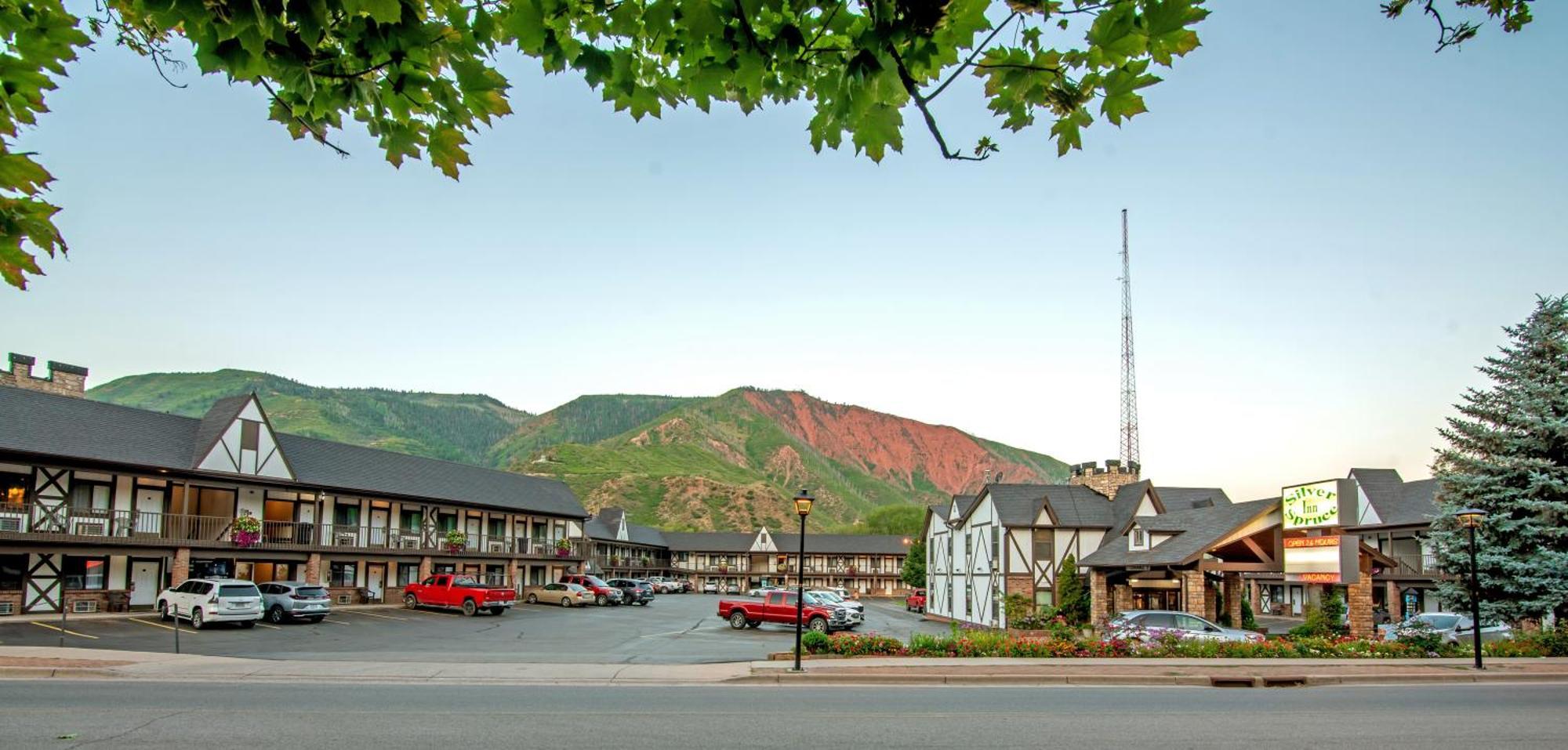Silver Spruce Inn Glenwood Springs Zewnętrze zdjęcie